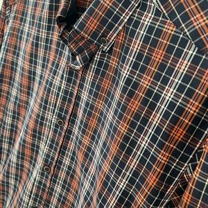Men’s plaid shirt